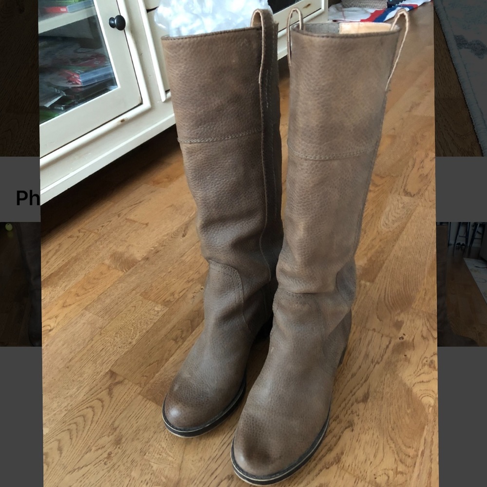 GENTLY USED Lucky Brand Helloise Tall Riding Boots